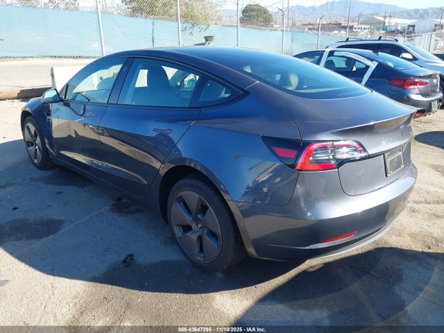 2023 TESLA MODEL 3 5YJ3E1EAXPF679230 Photo 2