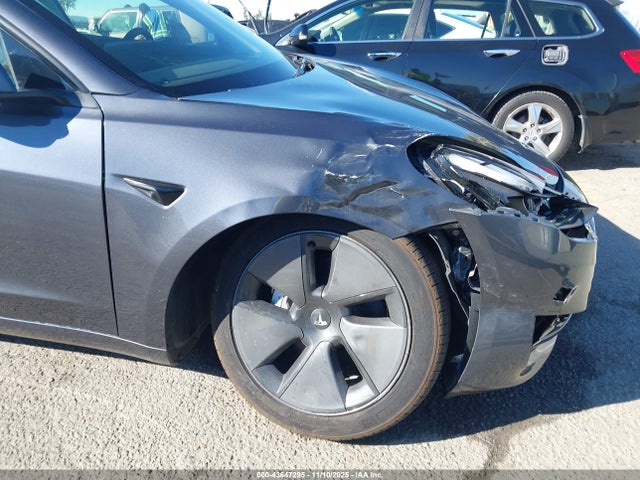 2023 TESLA MODEL 3 5YJ3E1EAXPF679230 Photo 5