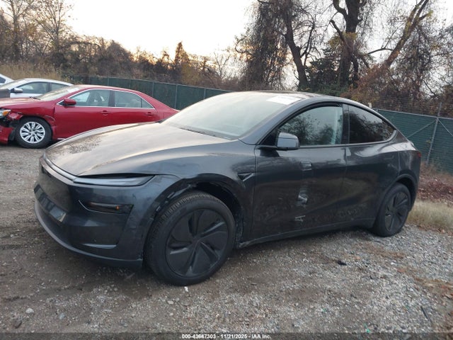 Продаж на аукціоні авто 2026 Tesla Model Y Long Range Dual Motor All-wheel Drive/long Range Launch Series, vin: 7SAYGDEE3TA432453, номер лоту: 43647303