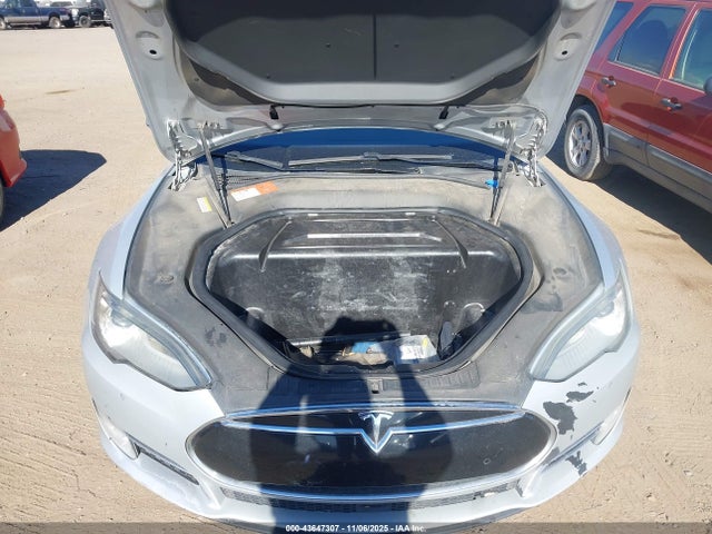 2015 TESLA MODEL S 5YJSA1H21FFP79856 Photo 9