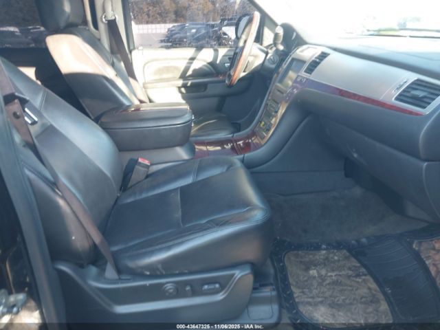 2010 CADILLAC ESCALADE 1GYUKBEF1AR201207 Photo 4
