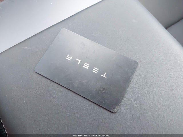 2026 TESLA MODEL Y 7SAYGDEEXTA438766 Photo 10