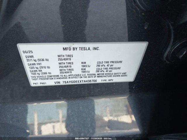 2026 TESLA MODEL Y 7SAYGDEEXTA438766 Photo 8
