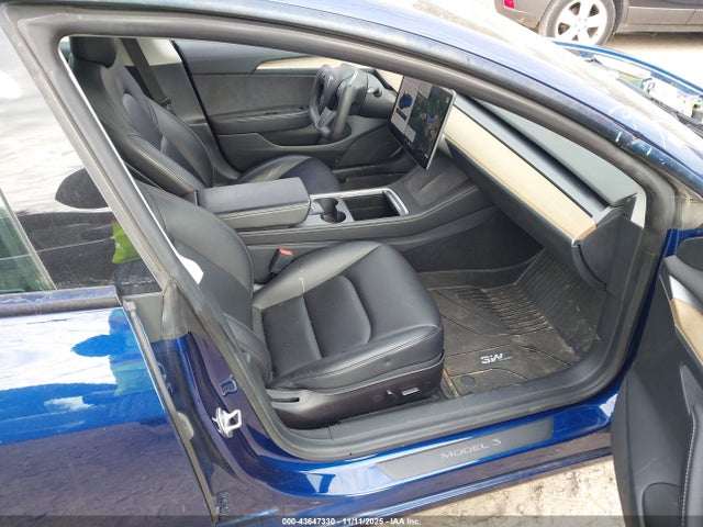 2021 TESLA MODEL 3 5YJ3E1EB1MF974477 Photo 4