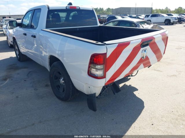 2023 RAM 1500 1C6SRECG8PN522772 Photo 2