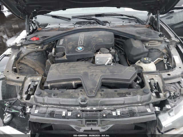 43647514 :رقم المزاد ، WBA3A5G52FNP35287 vin ، 2015 Bmw 328i مزاد بيع