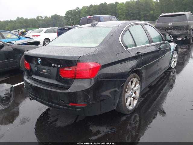 43647514 :رقم المزاد ، WBA3A5G52FNP35287 vin ، 2015 Bmw 328i مزاد بيع