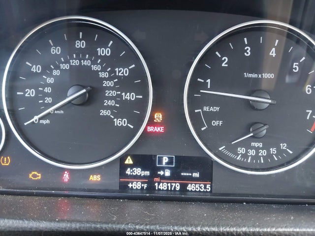 43647514 :رقم المزاد ، WBA3A5G52FNP35287 vin ، 2015 Bmw 328i مزاد بيع