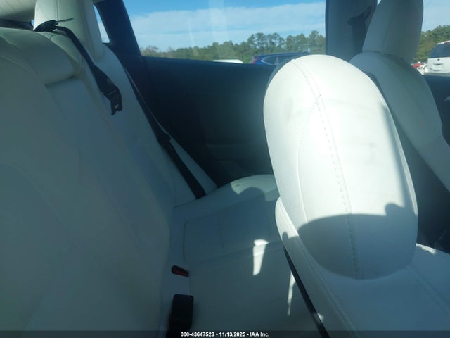 2022 TESLA MODEL 3 5YJ3E1EB7NF309889 Photo 7