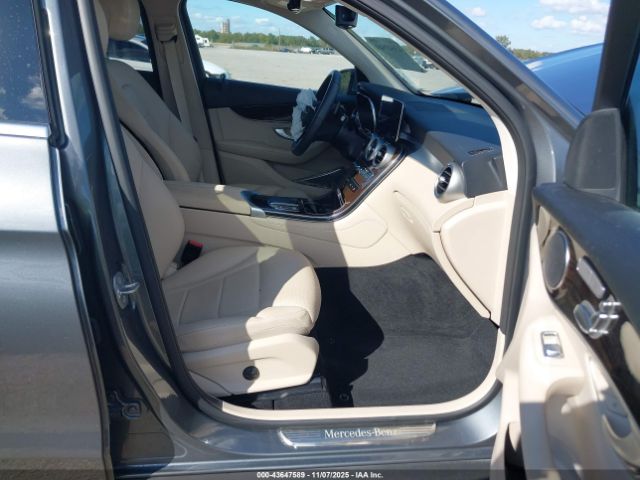 2021 MERCEDES-BENZ GLC 300 W1N0G8DBXMV272207 Photo 4