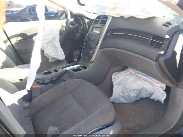 2015 CHEVROLET MALIBU 1G11B5SL5FF222079 Photo 4