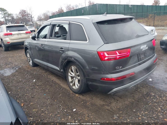 2019 AUDI Q7 WA1AHAF76KD015762 Photo 2