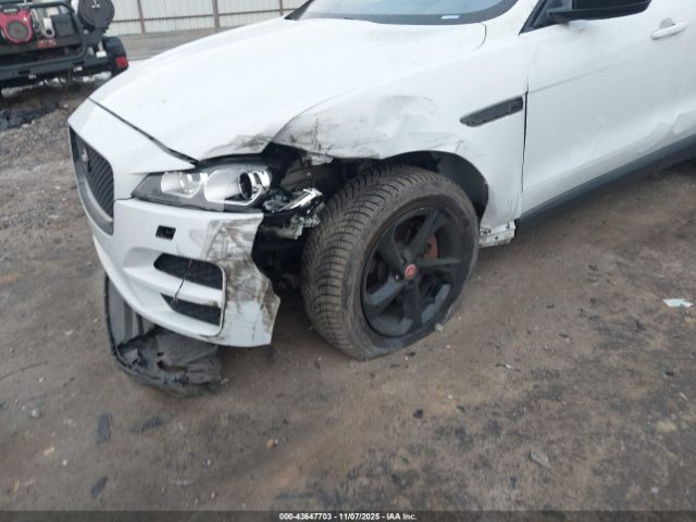 2017 JAGUAR F-PACE SADCJ2BV1HA897242 Photo 5