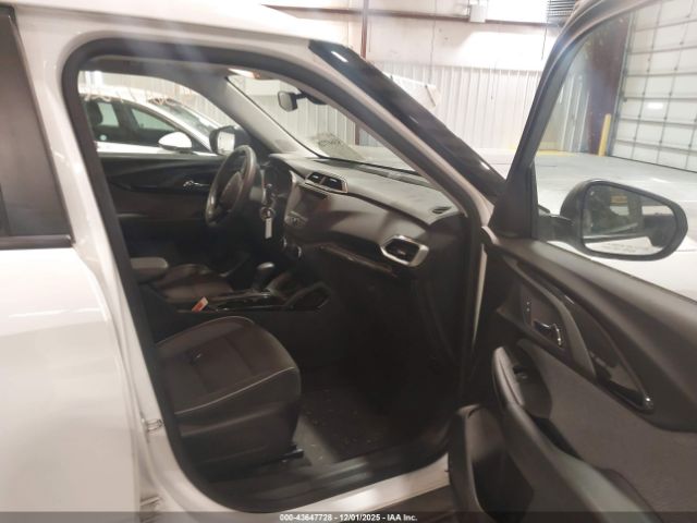 2021 CHEVROLET TRAILBLAZER KL79MMS23MB104491 Photo 4