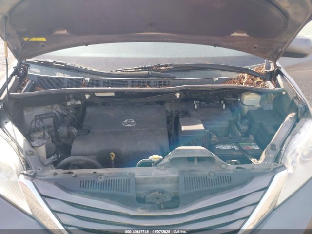 2015 TOYOTA SIENNA 5TDKK3DC2FS610433 Photo 9