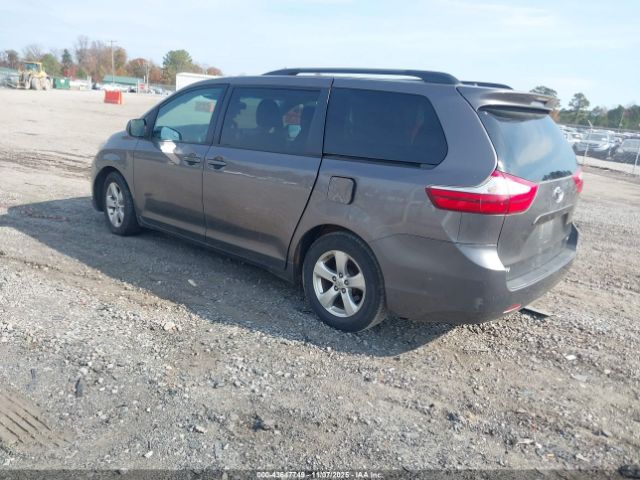 2015 TOYOTA SIENNA 5TDKK3DC2FS610433 Photo 2