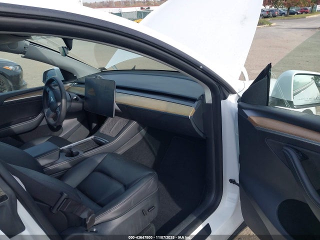 2023 TESLA MODEL Y 7SAYGDEEXPA038762 Photo 4