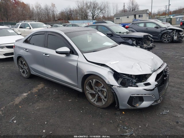 2022 AUDI A3 WAUGUDGY4NA099197 Photo 0