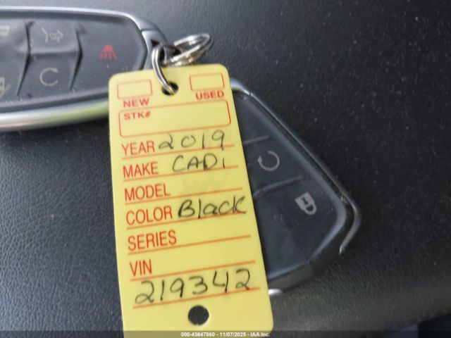 2019 CADILLAC XT5 1GYKNCRS2KZ219342 Photo 10