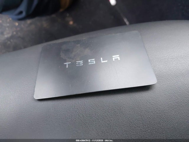 2024 TESLA MODEL Y 7SAYGDEE9RA221251 Photo 10