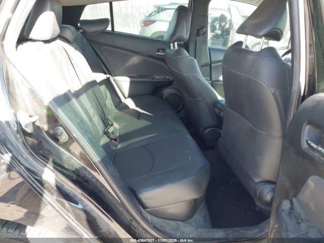 2022 TOYOTA PRIUS JTDKAMFU8N3184665 Photo 7