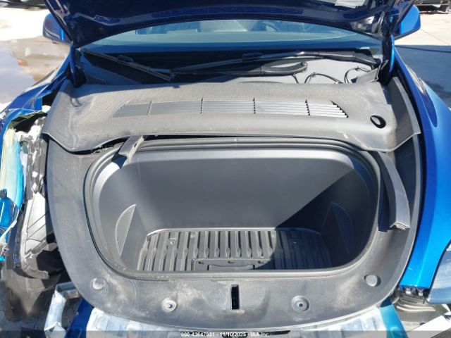 2025 TESLA MODEL Y 7SAYGDED8SA355598 Photo 9