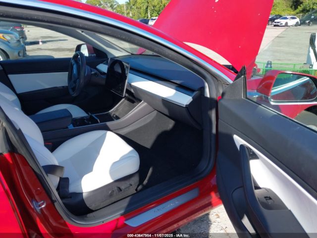 2019 TESLA MODEL 3 5YJ3E1EA4KF445240 Photo 4