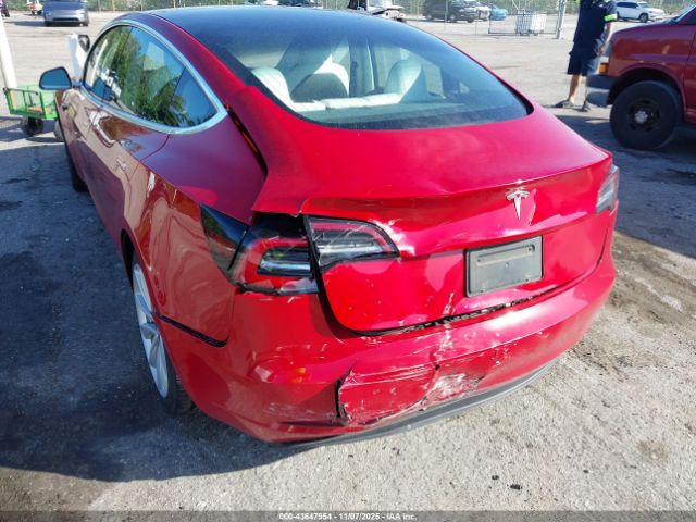 2019 TESLA MODEL 3 5YJ3E1EA4KF445240 Photo 5