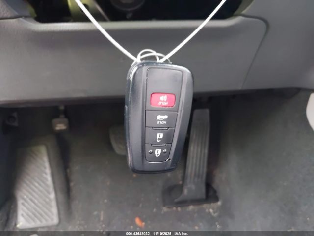 2019 TOYOTA CAMRY 4T1B11HK2KU261977 Photo 10