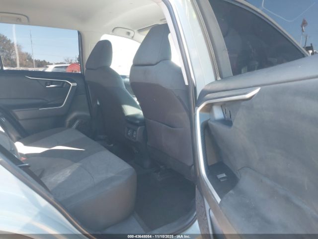 2020 TOYOTA RAV4 2T3W1RFV4LC072349 Photo 7