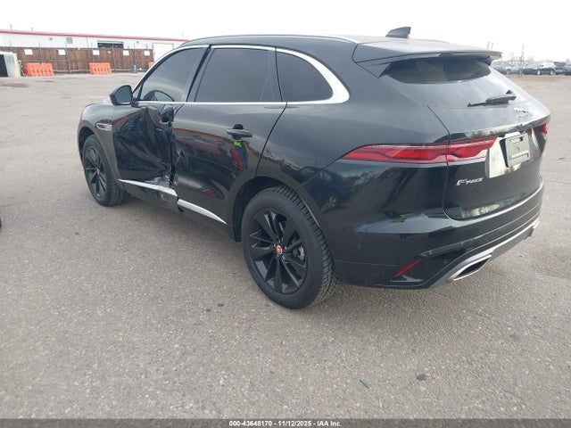 2021 JAGUAR F-PACE SADCT2FU7MA666187 Photo 2