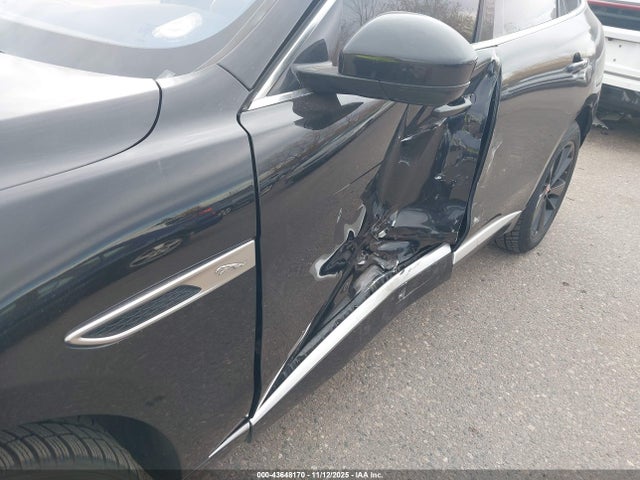2021 JAGUAR F-PACE SADCT2FU7MA666187 Photo 5