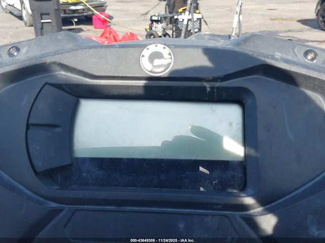 2022 CAN-AM OUTLANDER 3JBLWAT48NJ000336 Photo 6