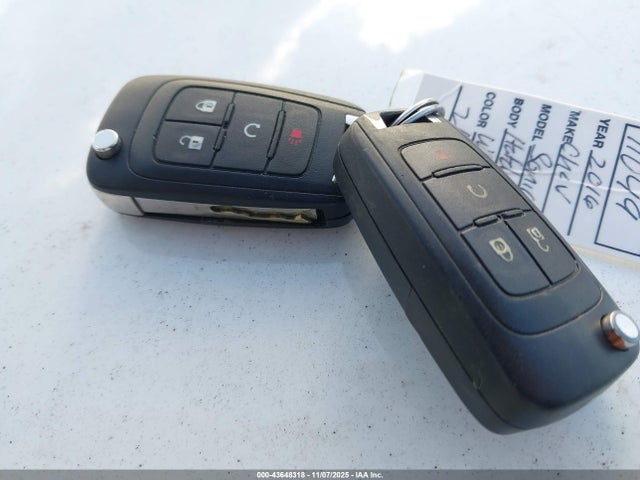 1G1JC6SH1G4172812 Chevrolet Sonic Lt Auto