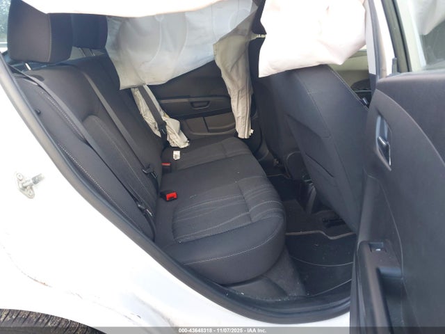 1G1JC6SH1G4172812 Chevrolet Sonic Lt Auto