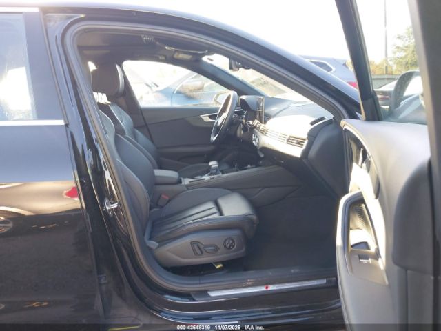 2024 AUDI A4 WAUEAAF46RN006028 Photo 4
