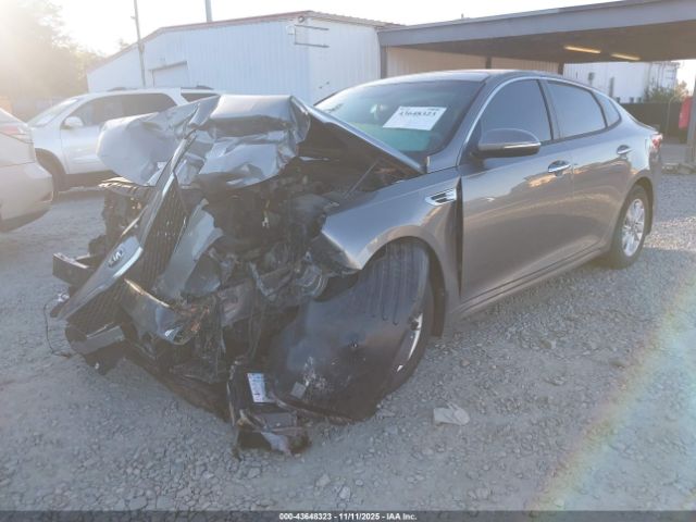 2018 KIA OPTIMA 5XXGT4L32JG236930 Photo 1