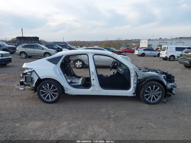 2025 Acura Integra მანქანა იყიდება აუქციონზე, vin: 19UDE4H24SA019939, აუქციონის ნომერი: 43648339