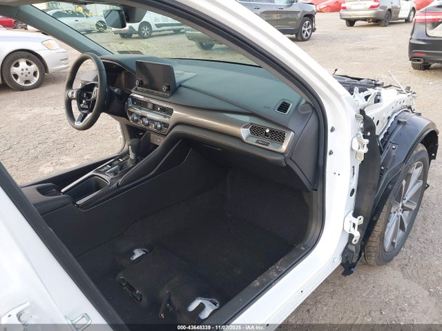 2025 Acura Integra მანქანა იყიდება აუქციონზე, vin: 19UDE4H24SA019939, აუქციონის ნომერი: 43648339