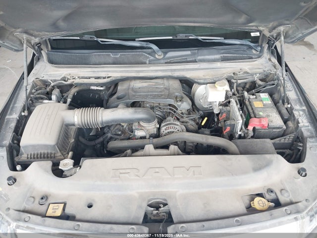 43648367 :رقم المزاد ، 1C6RRECT1KN666264 vin ، 2019 Ram 1500 Tradesman  4x2 6'4 Box مزاد بيع