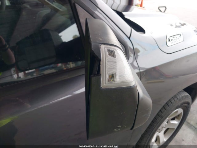43648367 :رقم المزاد ، 1C6RRECT1KN666264 vin ، 2019 Ram 1500 Tradesman  4x2 6'4 Box مزاد بيع