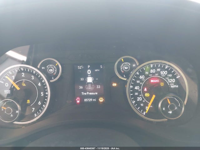 43648367 :رقم المزاد ، 1C6RRECT1KN666264 vin ، 2019 Ram 1500 Tradesman  4x2 6'4 Box مزاد بيع