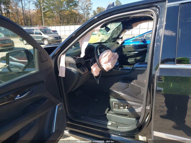 2017 CADILLAC ESCALADE ESV 1GYS4KKJ6HR274108 Photo 4