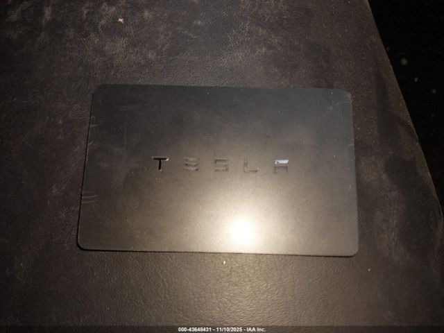 2020 TESLA MODEL Y 5YJYGDEE3LF017097 Photo 10