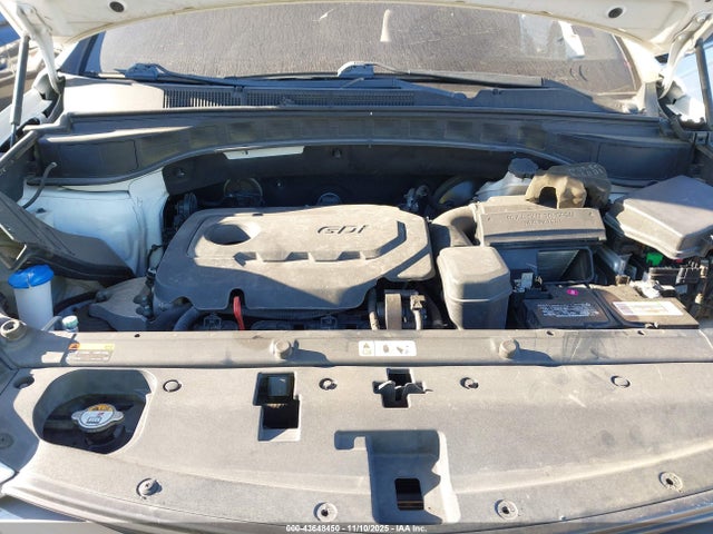 5XYZU3LB2HG415272 Hyundai Santa Fe Sport 2.4l