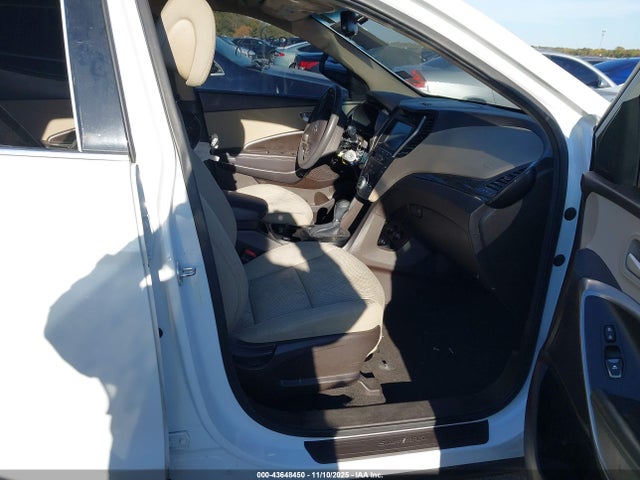 5XYZU3LB2HG415272 Hyundai Santa Fe Sport 2.4l