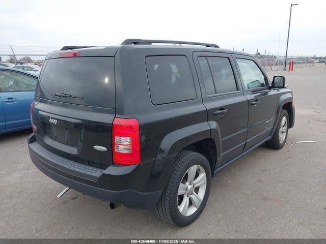1C4NJRFB7ED664960 Jeep Patriot Latitude