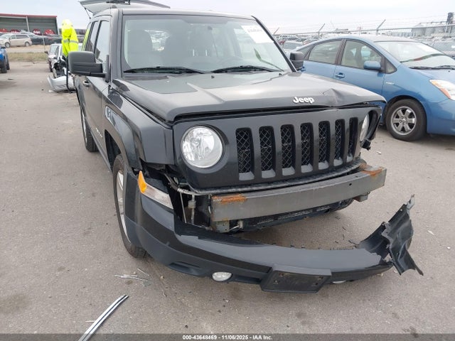 1C4NJRFB7ED664960 Jeep Patriot Latitude