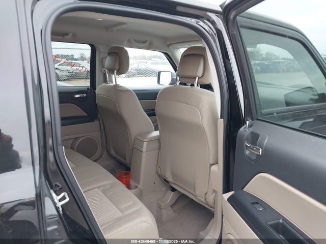 1C4NJRFB7ED664960 Jeep Patriot Latitude