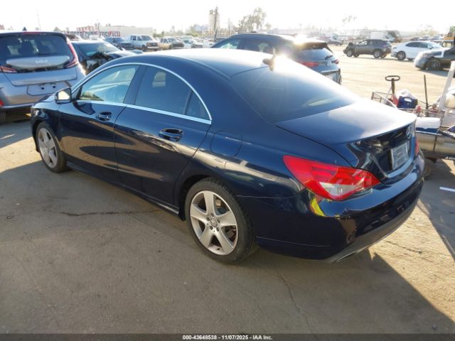 2017 MERCEDES-BENZ CLA 250 WDDSJ4GB5HN415825 Photo 2